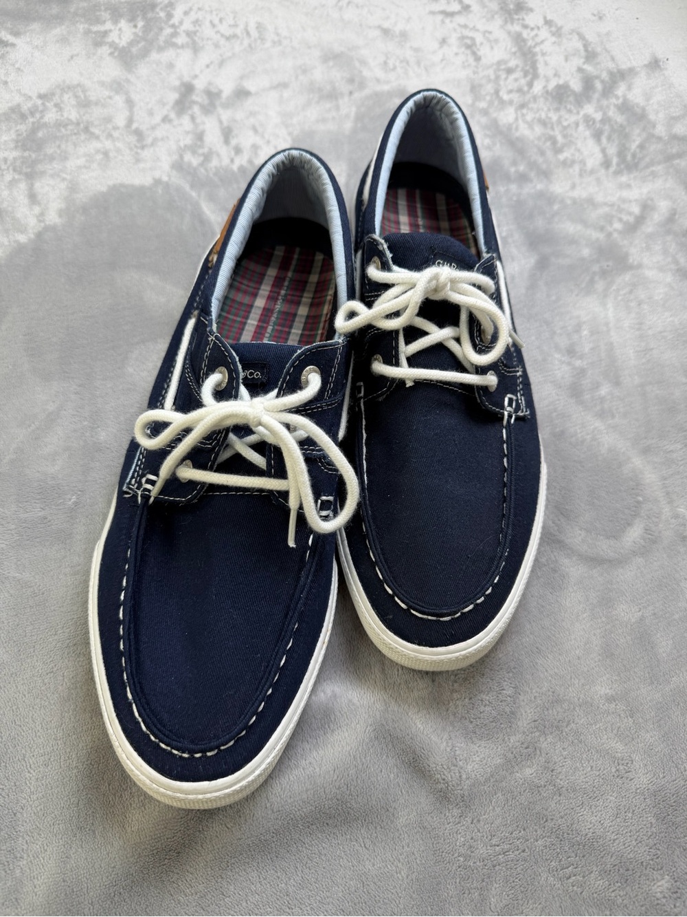 G.H. Bass & Co. Navy Canvas Boat Shoes with White Laces Men’s Summer 10.5